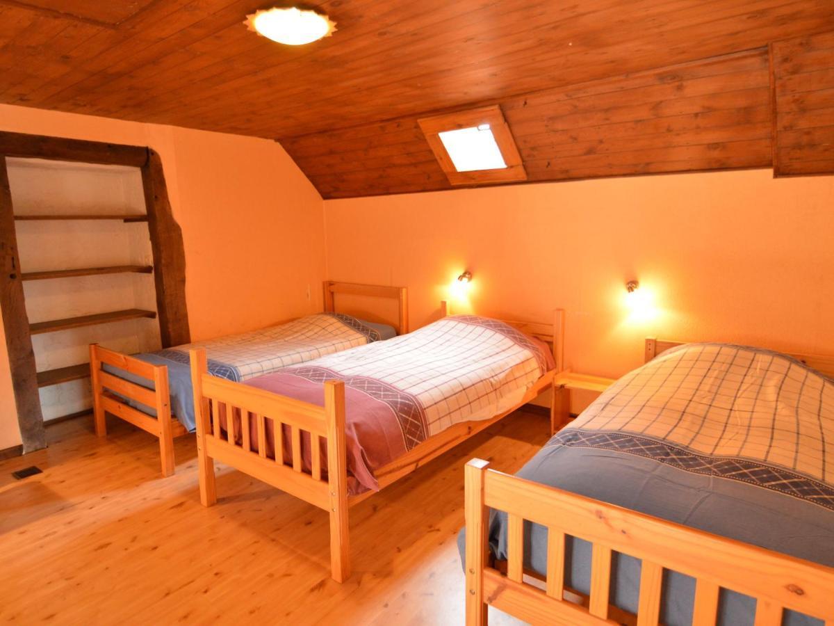 Spacious Holiday Home In Teuven With Garden מראה חיצוני תמונה